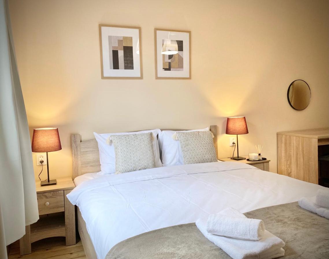 Top Centre Sofia Apartment For 6 Guests 외부 사진