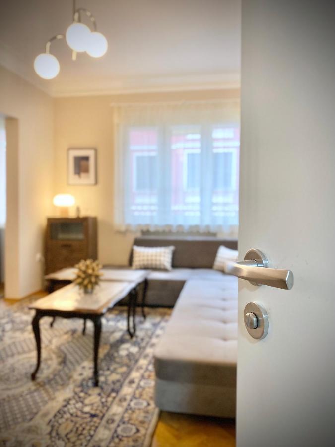 Top Centre Sofia Apartment For 6 Guests 외부 사진