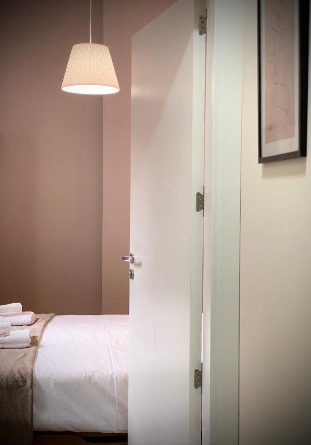 Top Centre Sofia Apartment For 6 Guests 외부 사진