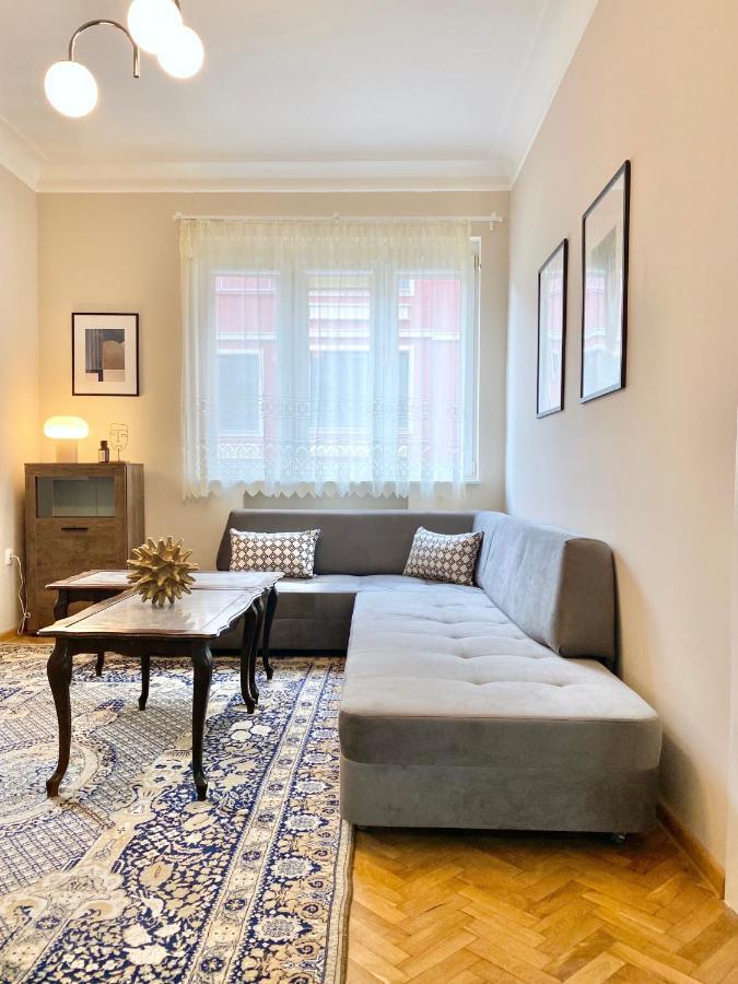 Top Centre Sofia Apartment For 6 Guests 외부 사진